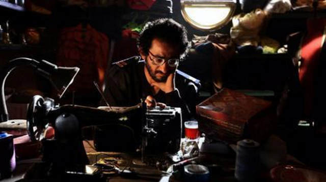 مشاهدة فيلم 18 يوم 2011